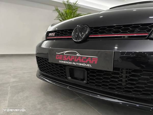 VW Golf GTI Performance BlueMotion - 12