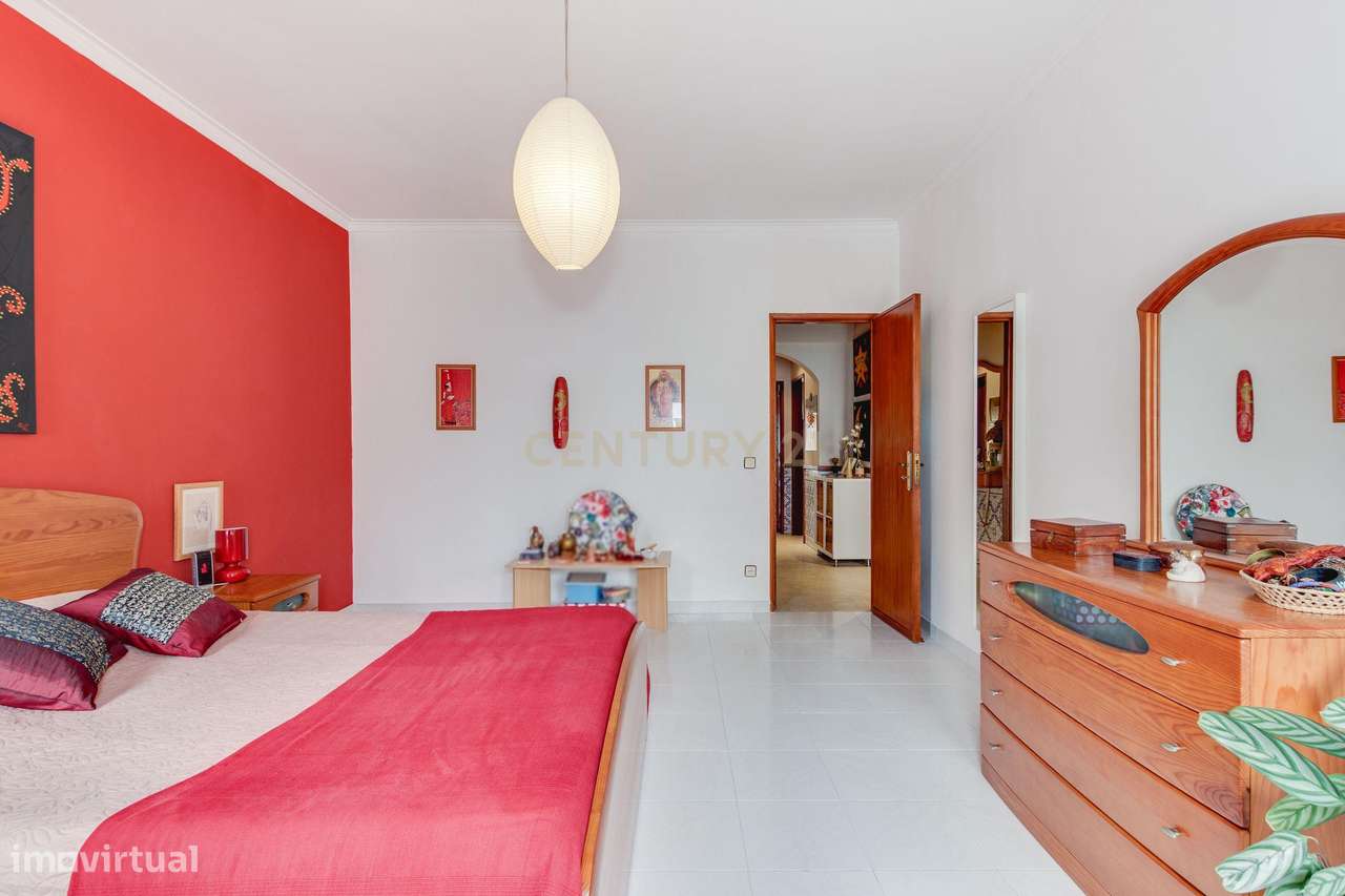 T2 em Bom Sucesso, Alverca-16