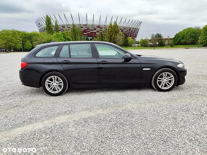 BMW Seria 5 535i xDrive - 15