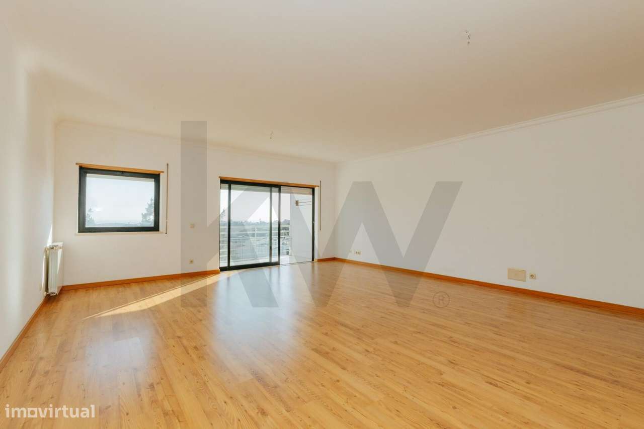 T3 Apartamento vista mar c/ parqueamento - Grande imagem: 2/48