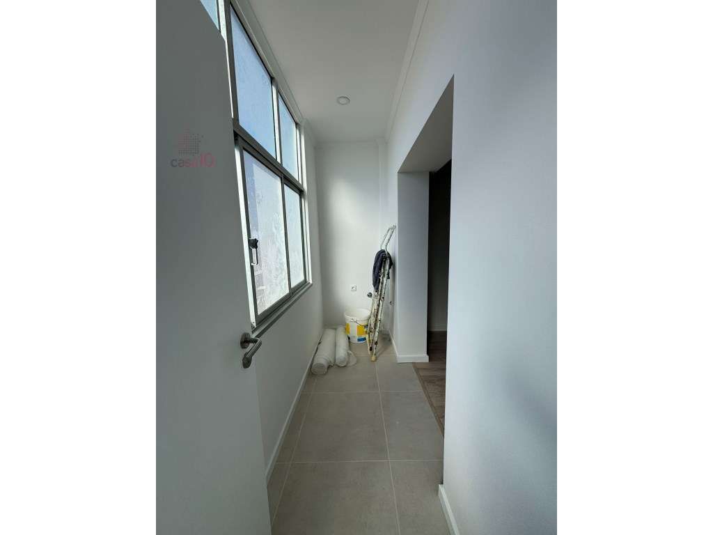 T1 renovado para venda no centro da vila de Alcochete - Grande imagem: 3/12