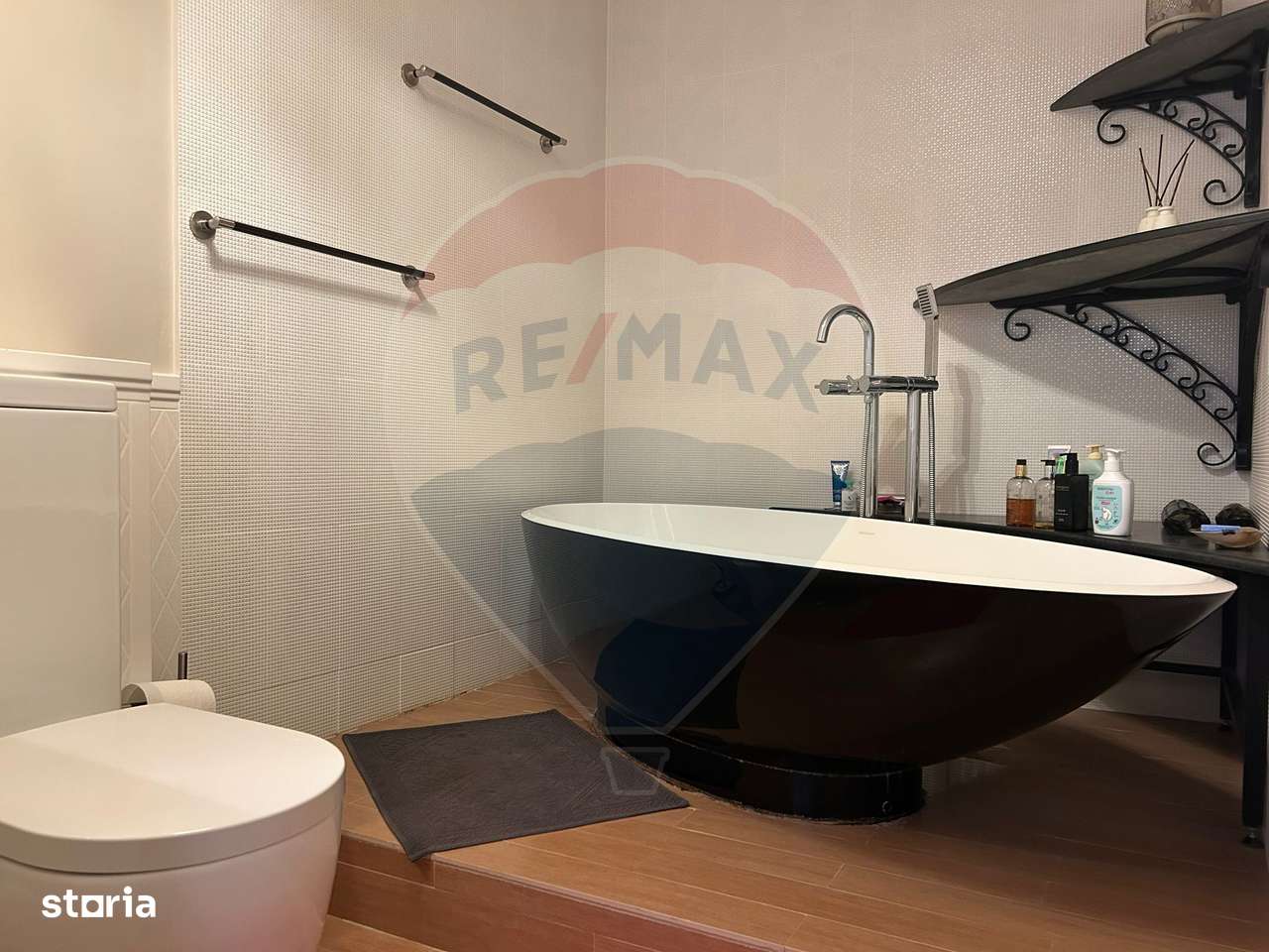 De vanzare apartament de lux pe Blvd. Decebal-14