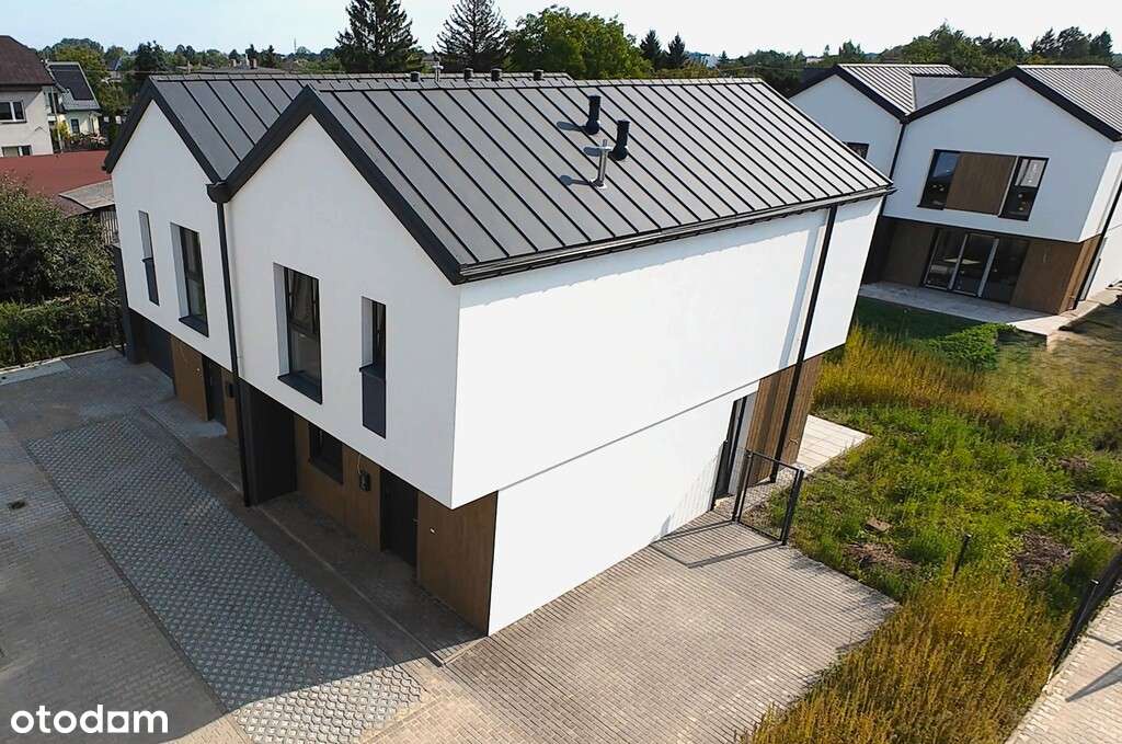 Energooszczędny dom z garażem. Okolice Portu Łódź.-9