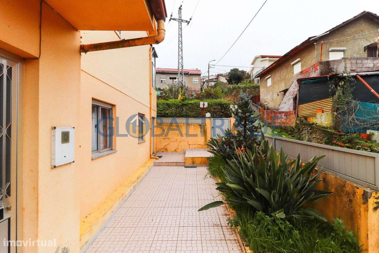 Andar de Moradia T2+1 em São Pedro da Cova - Grande imagem: 5/60