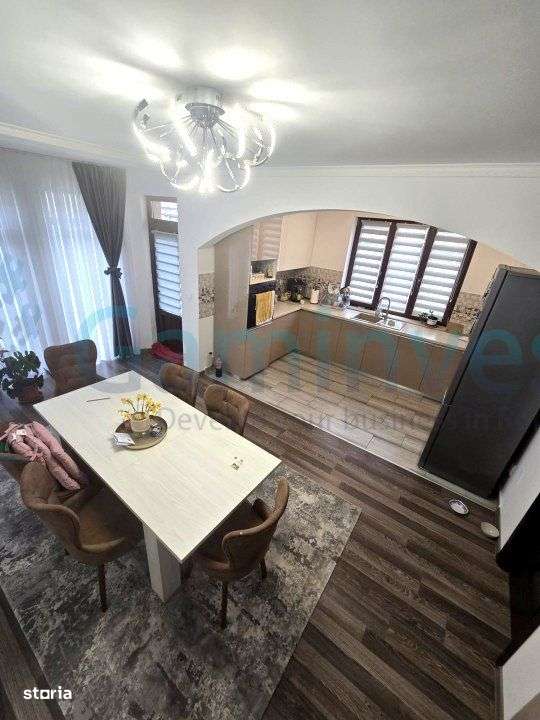 Gaminvest Casa cu 4 camere, zona linistita, Santandrei,Bihor, V4050 - Imagine principală: 3/20