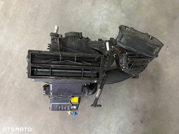 NAGRZEWNICA OPEL ASTRA III H 131113823 - 1