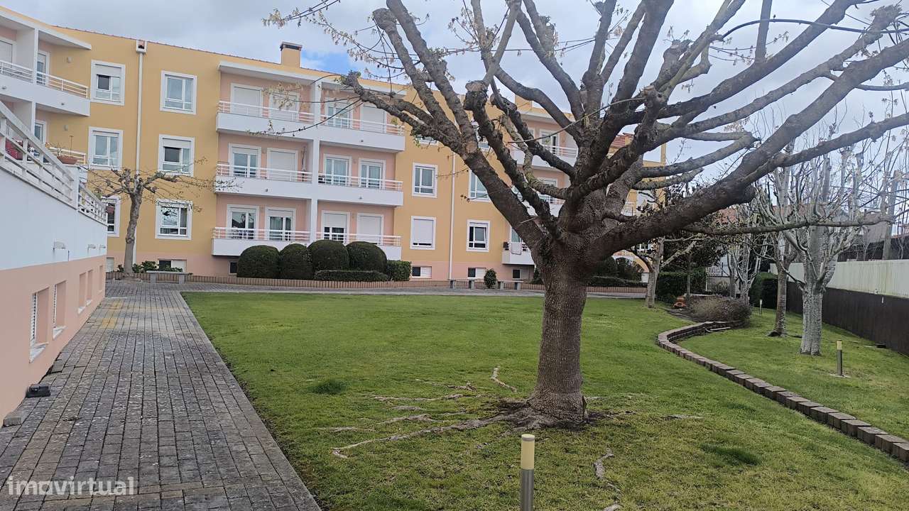 T3 com Garagem, em Condomínio Fechado – Ponte do Rol (Torres Vedras) - Grande imagem: 2/27