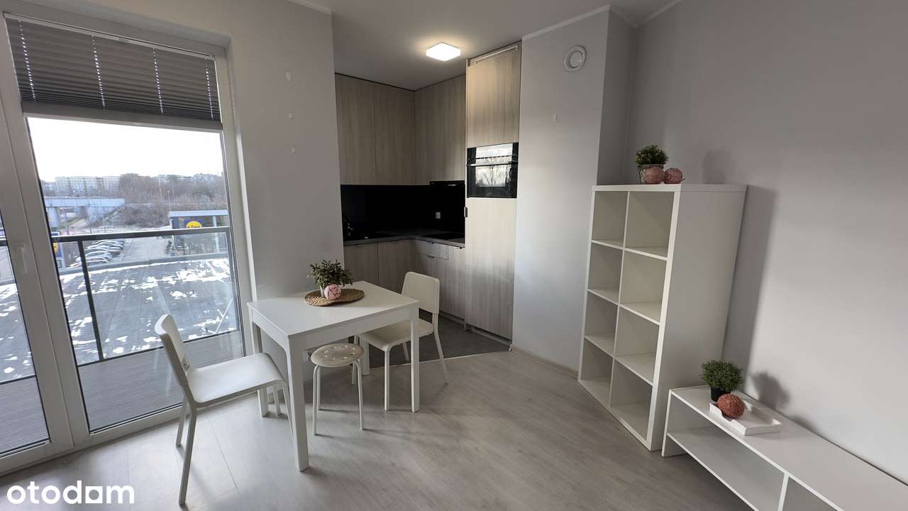 Dwupokojowe kilkuletnie , ul. Mogilska, miejsce postojowe - Pełny obrazek: 2/15