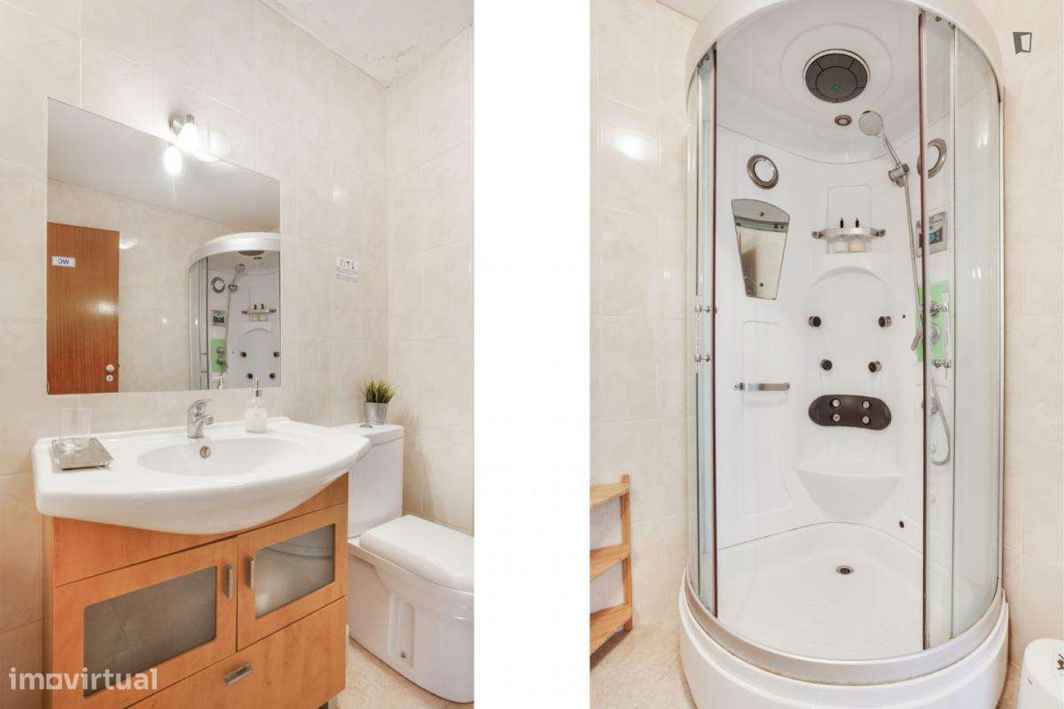 Quarto - localizado em Bela Vista Lisbon - Grande imagem: 5/11