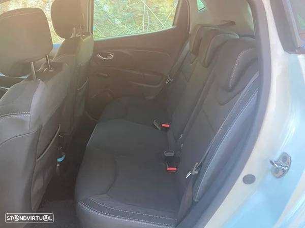 Renault Clio 1.5 dCi Limited EDition - 29