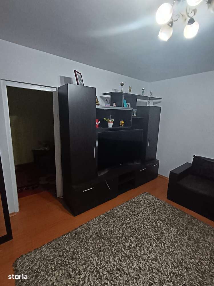 Apartament parter cu balcon autorizat-1