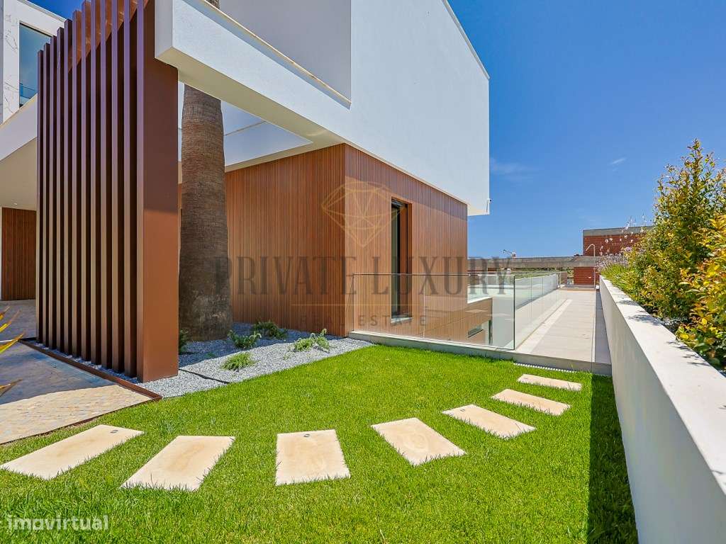 Moradia T4 em Albufeira - Um Refúgio de Elegância e Modernidade - Grande imagem: 3/51