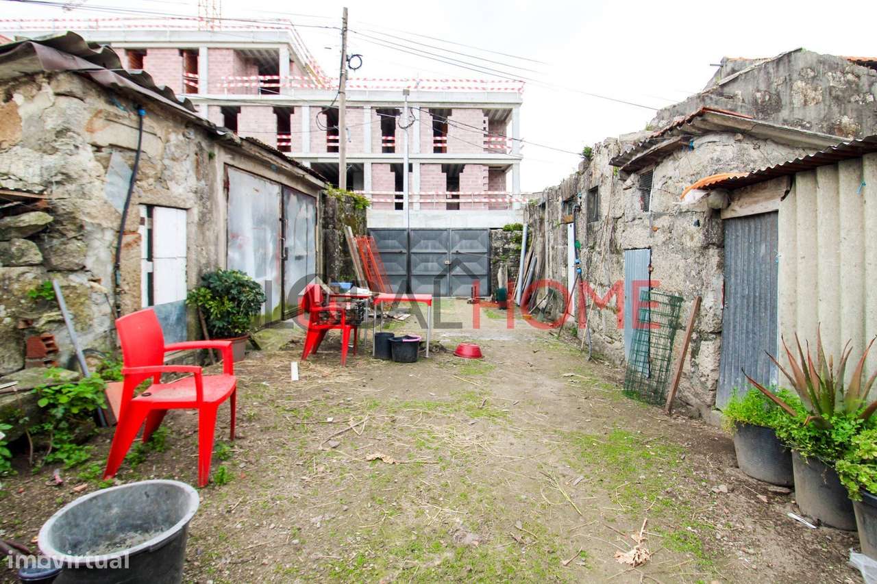 Quinta para Reabilitação com 1.251 m² em Águas Santas-14