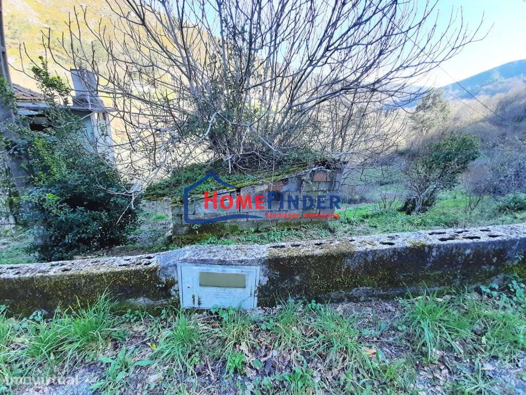 Moradia para Restauro - Fiães, Melgaço-34