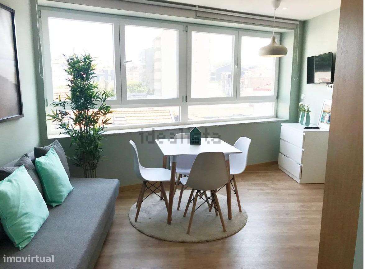 Apartamento T0 com 58 m2 na Rua Aníbal Cunha-1