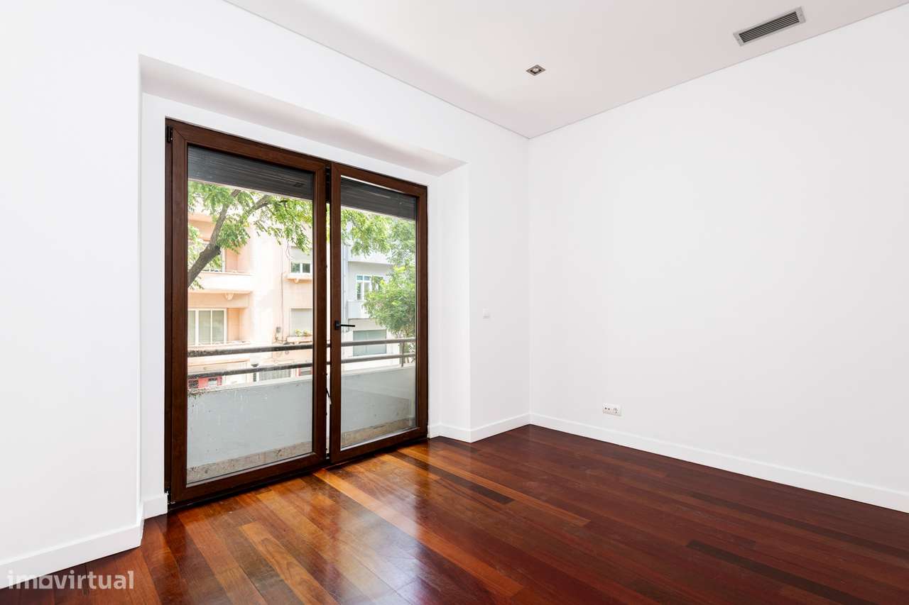 Apartamento em Lisboa, Avenidas Novas-26