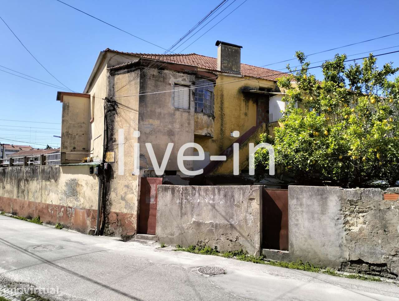 Prédio urbano com viabilidade de construção-3