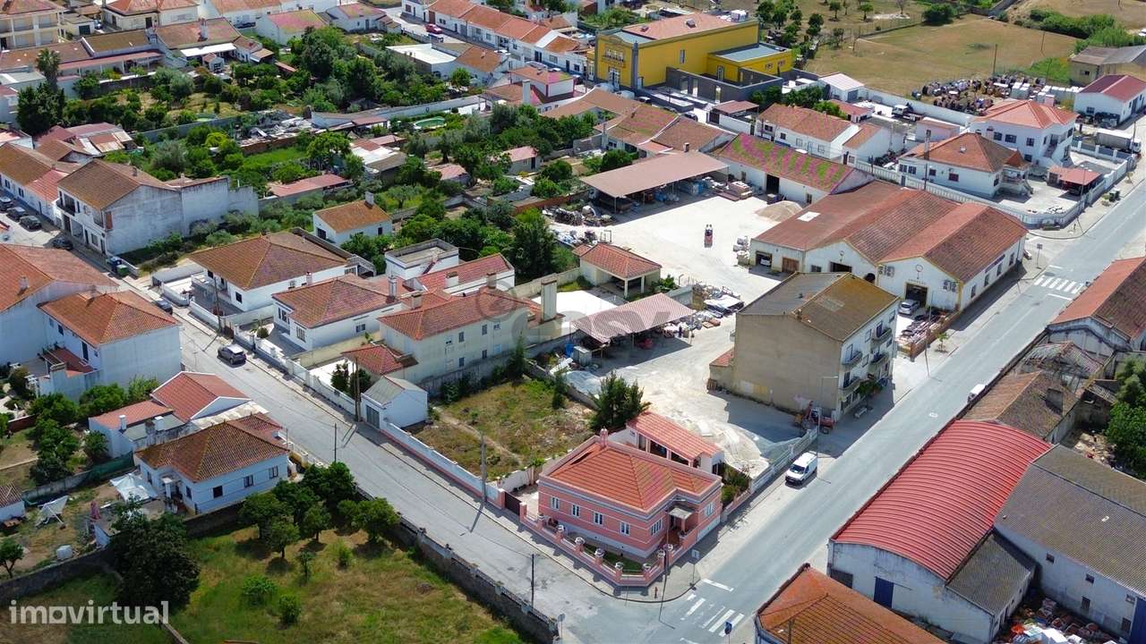 Moradia de Charme Totalmente Renovada com Piscina em Ermidas-Sado-31