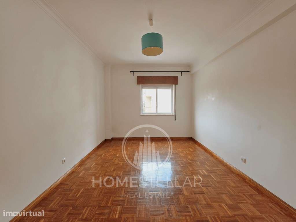 Apartamento T3 com varanda e arrecadação-19