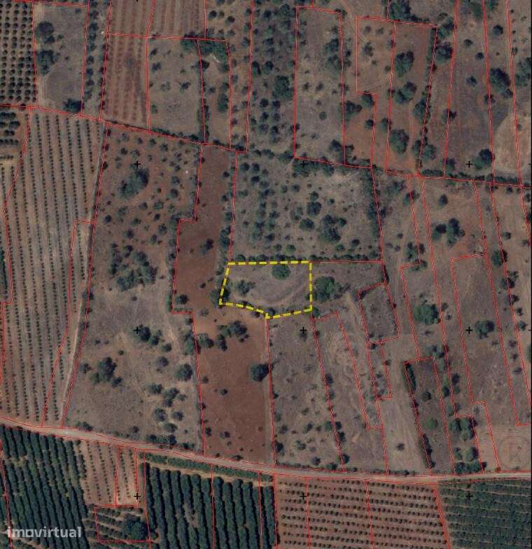 Terreno misto área de 1920m2, em conjunto com terreno rústico área de - Grande imagem: 2/6