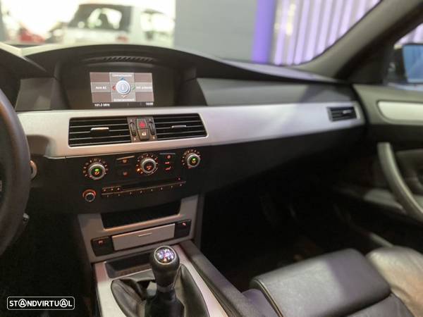 BMW 520 d Touring Edition Sport - 22