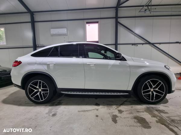 Mercedes-Benz GLE Coupe 350 d 4Matic 9G-TRONIC AMG Line - 5