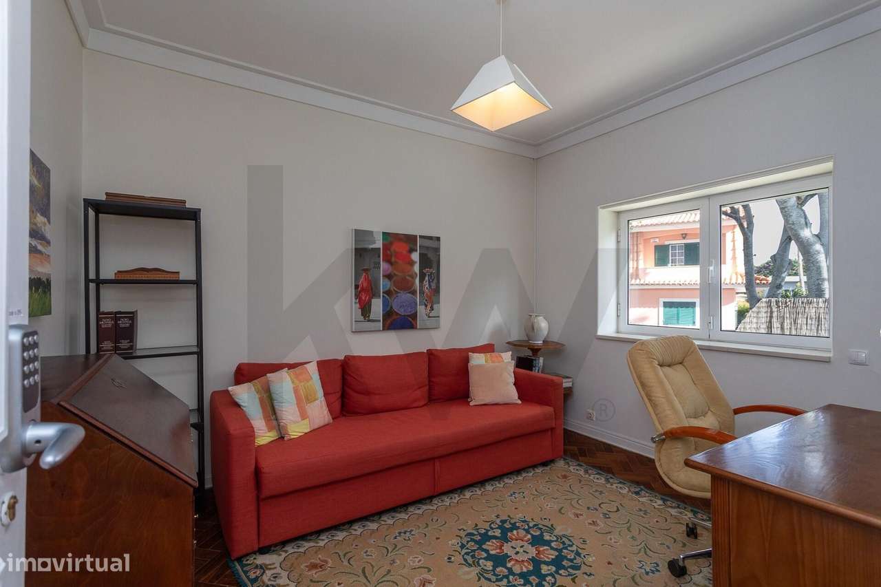 Moradia T4 para arrendar com jardim e piscina no centro de Cascais - Grande imagem: 5/60