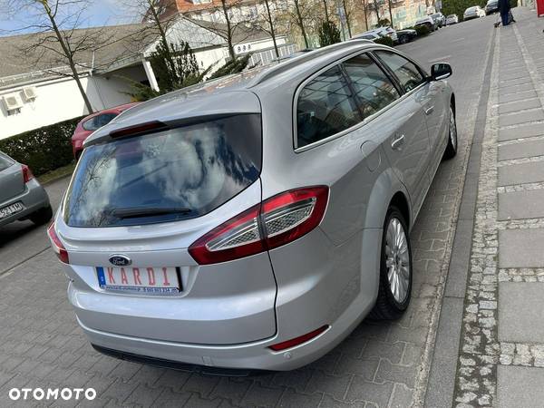 Ford Mondeo - 13