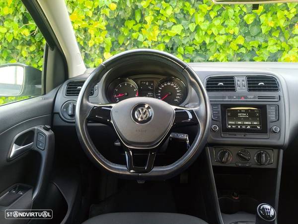 VW Polo 1.0 Trendline - 24