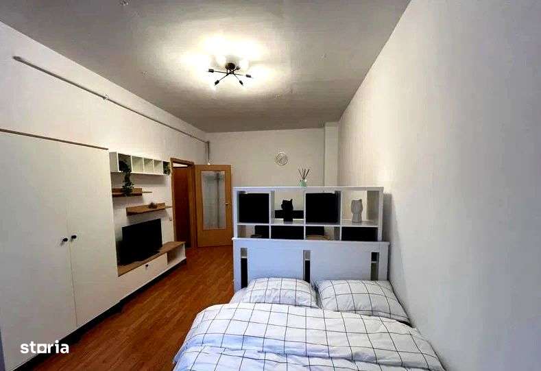 Apartament 1 camera de vanzare ,la pret de garsoniera zona Parcul Arma - Imagine principală: 5/7
