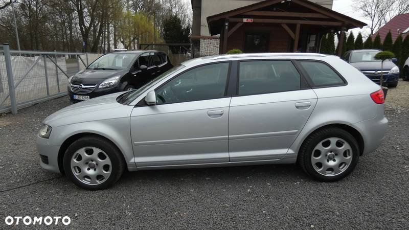 Audi A3 1.6 TDI Ambition - 4