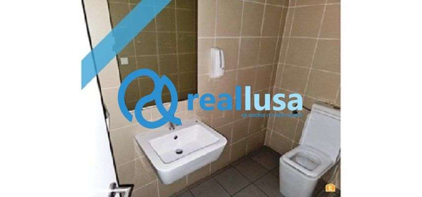 Loja comercial Matosinhos Retoma de banco - Grande imagem: 5/5