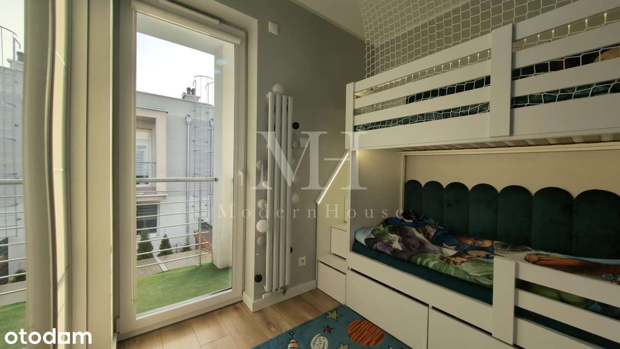 Dom w zabudowie szereg. z tarasem, balkonem, ogrodem oraz wyjściem do - Pełny obrazek: 4/9