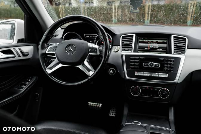 Mercedes-Benz ML 250 BlueTec 4-Matic - 28