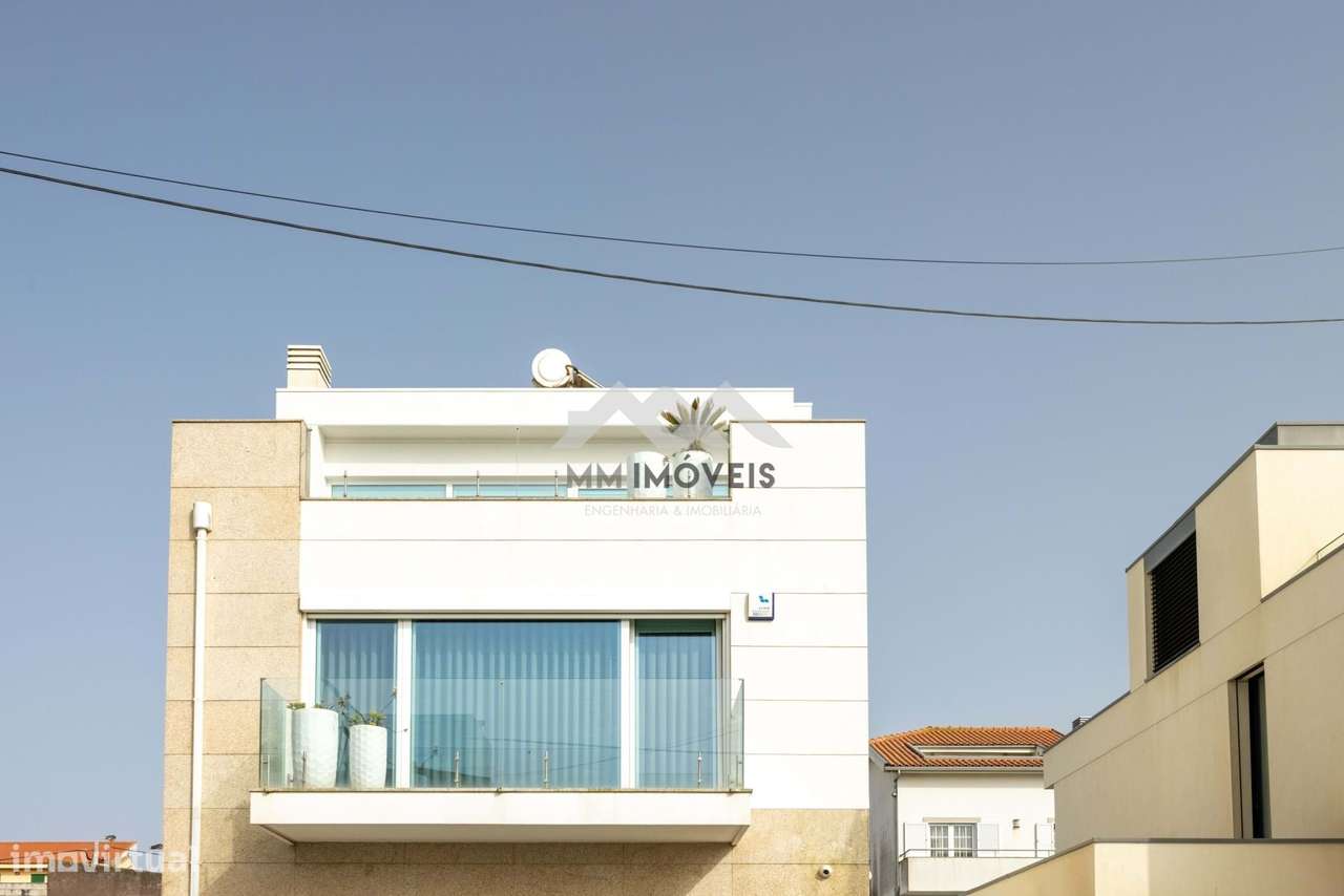 Moradia T3+1 | Lavra - Matosinhos | 2ª Linha de mar - Vista Desafogada-43