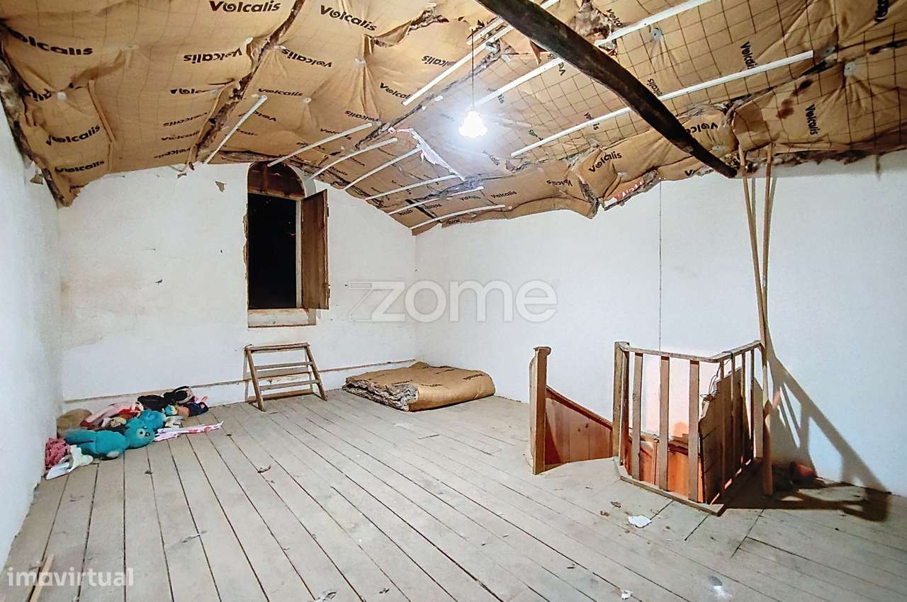 Moradia V6 no centro de São Marcos da Serra, em lote de 668m2-59