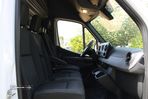 Mercedes-Benz Sprinter Outro - 19