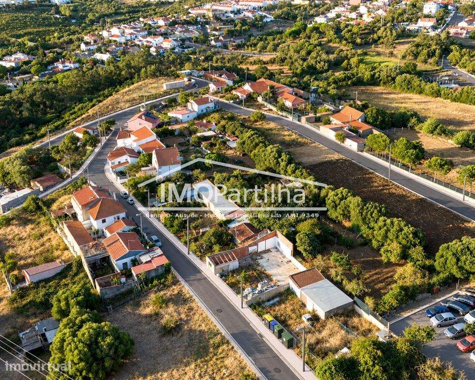 Manique de Cima | Prédio Urbano 255,5 m² | AUGI | Investimento-16