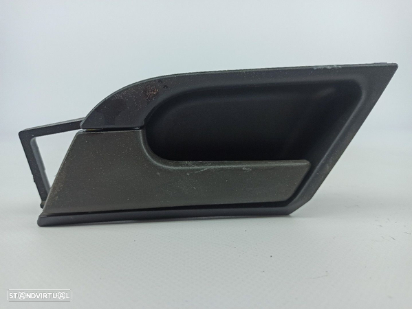 Puxador Interior Tras Esquerdo Chevrolet Aveo / Kalos Hatchback (T250, - 1