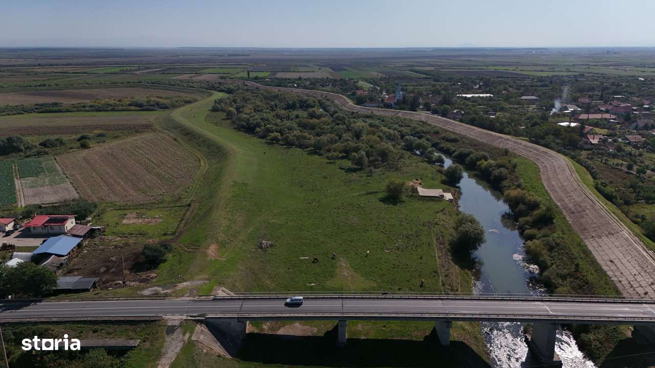 Teren intravilan în Zerind - Imagine principală: 2/15