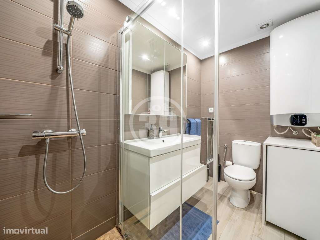 Apartamento T0+1 com Terraço Privativo e Licença AL | Torre da Medr...-15