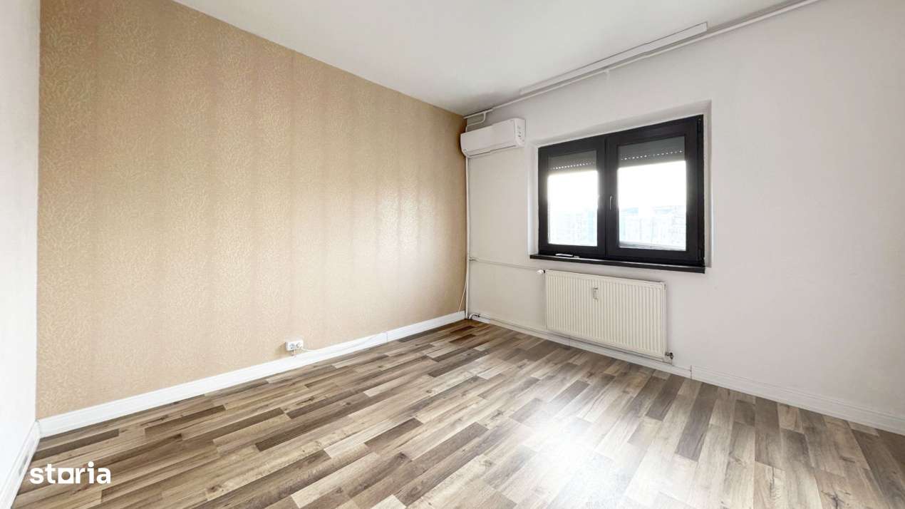 Apartament 3 camere, decomandat, 2 bai, vedere libera, Vitan.-1