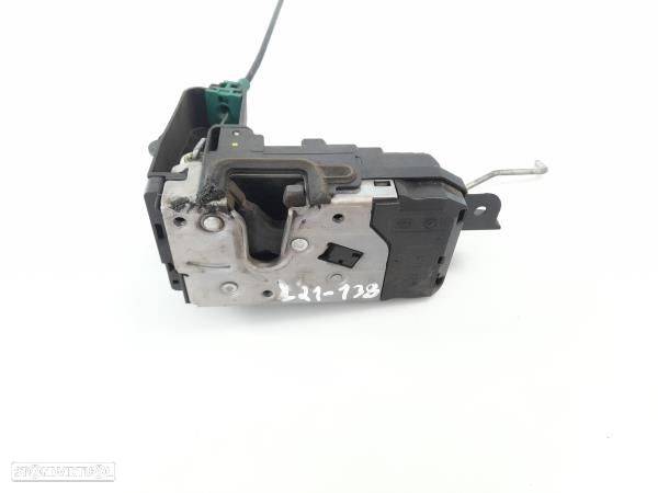 Fecho Porta Frente Dto Opel Astra H (A04) - 4