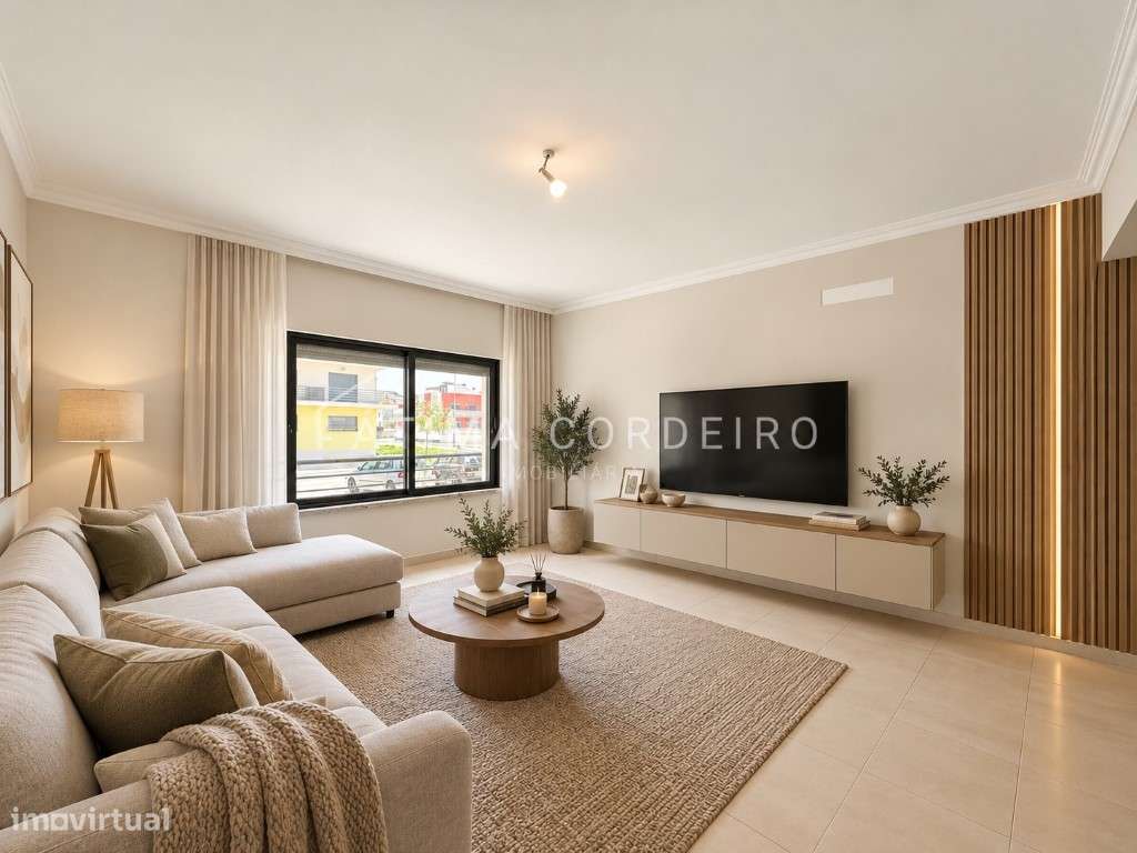 Apartamento T3 com arrecadação no Pinhal Novo-5