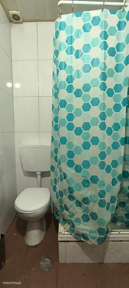 Espaço Comercial 250 m² | Ramada, Odivelas-11