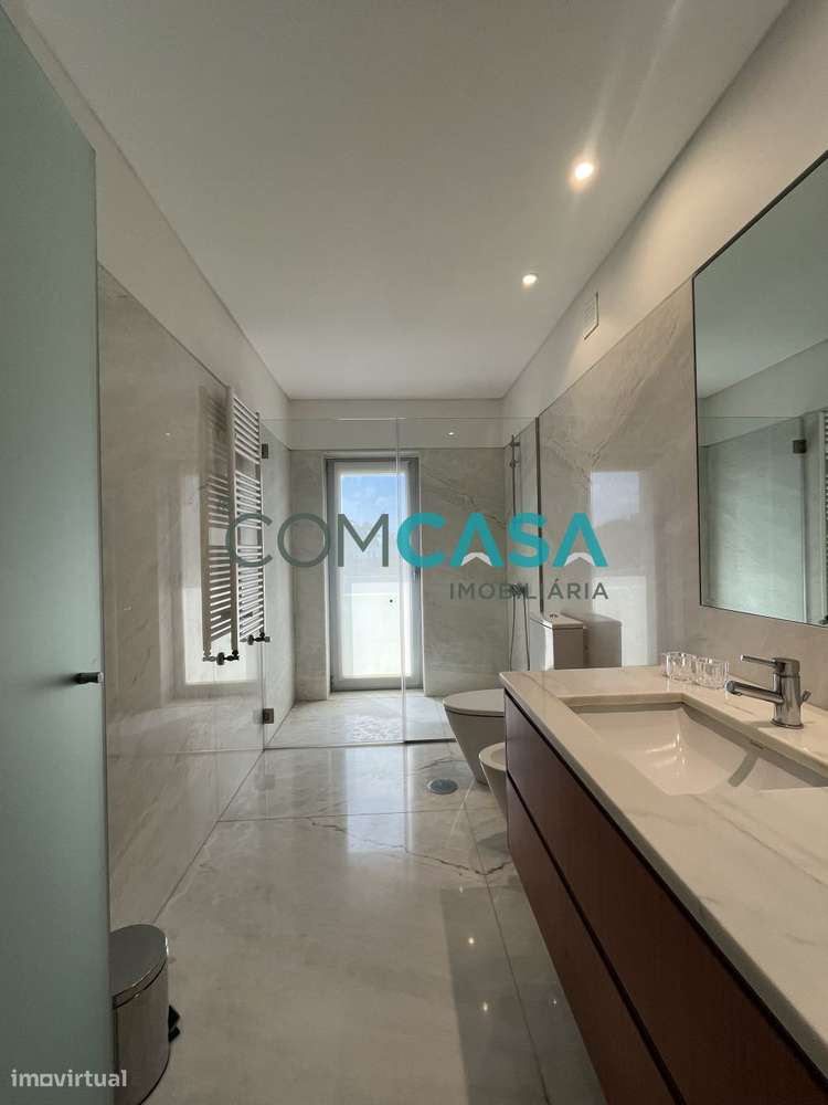 Moradia Térrea | piscina coberta | jardins | Vila do Conde-49