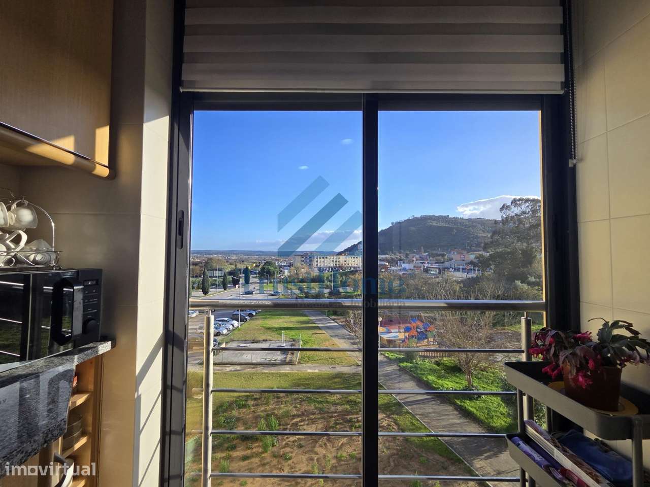 T3+1 em Alferrarede com 2 Box e arrecadação com 35m2-13