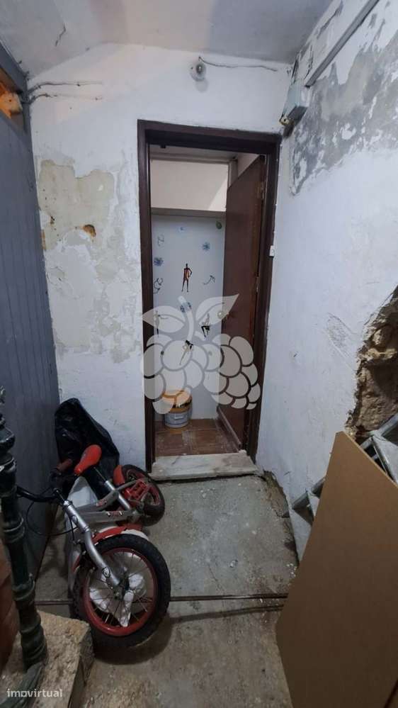 Apartamento cave de 62 m² na Penha de França com um pátio privado de 9 - Grande imagem: 3/16