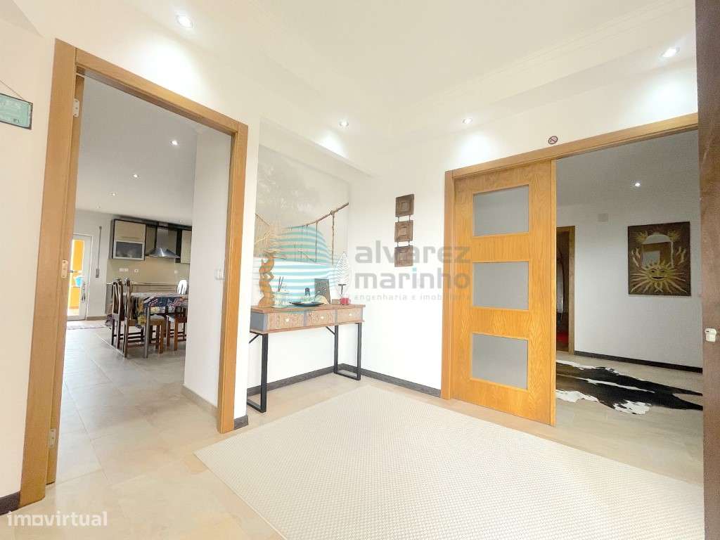 Excelente Moradia com um terreno com 1400m2 - Grande imagem: 3/60