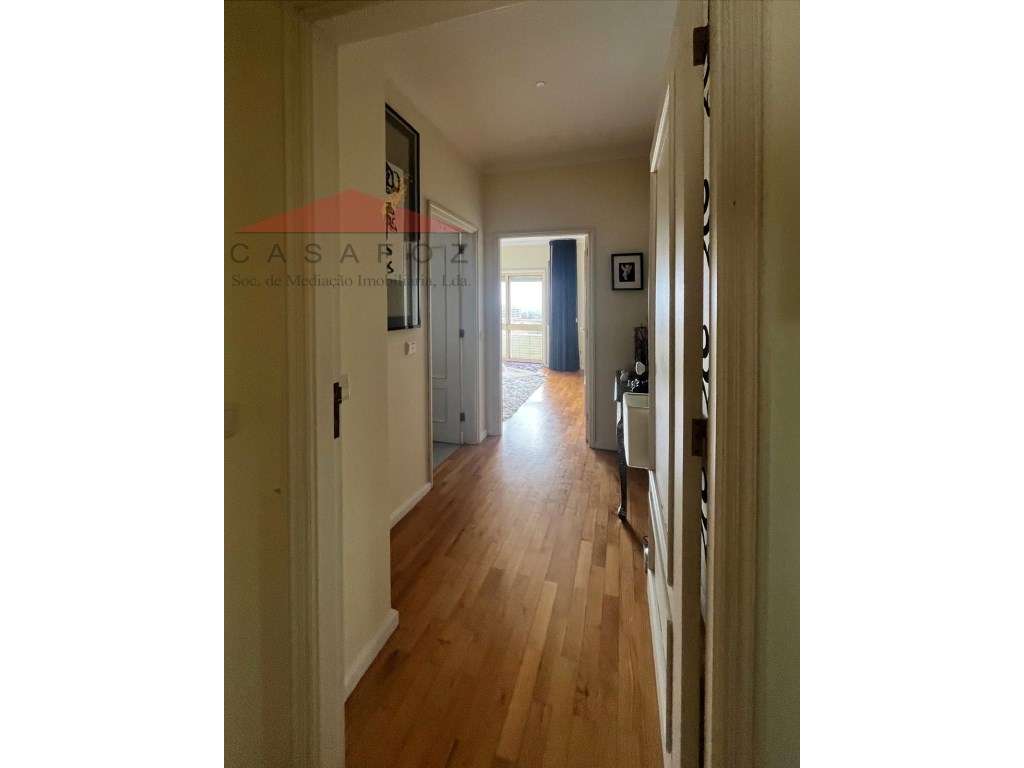 Fantástico Apartamento T3 no centro da Maia-17